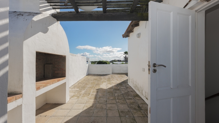 3 Bedroom Property for Sale in Struisbaai Western Cape